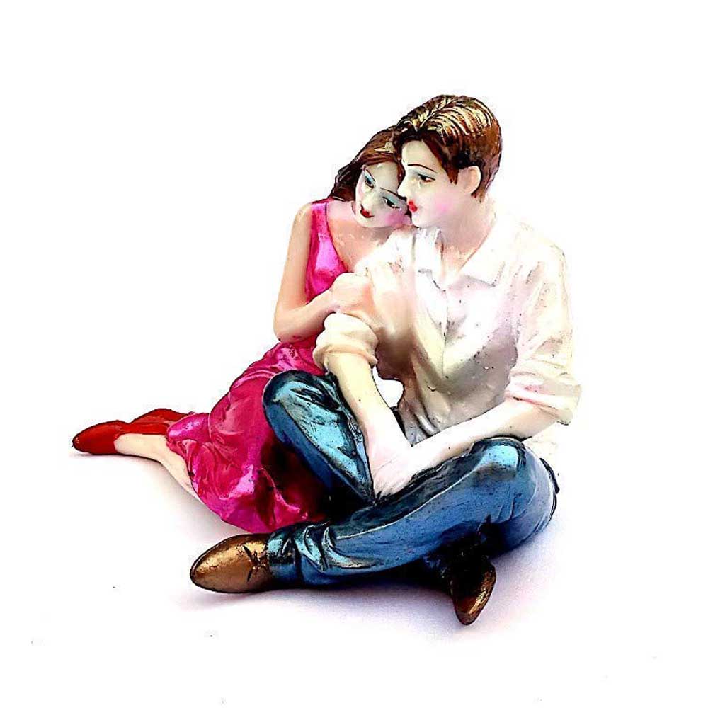 Resin Romantic Couple Statue Online | Call 8884243583 | Resin ...