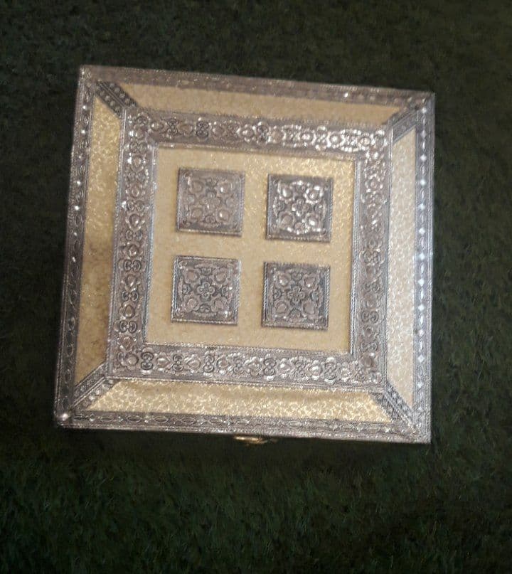 11x11 WOODEN RGZIN DRY FRUIT BOX