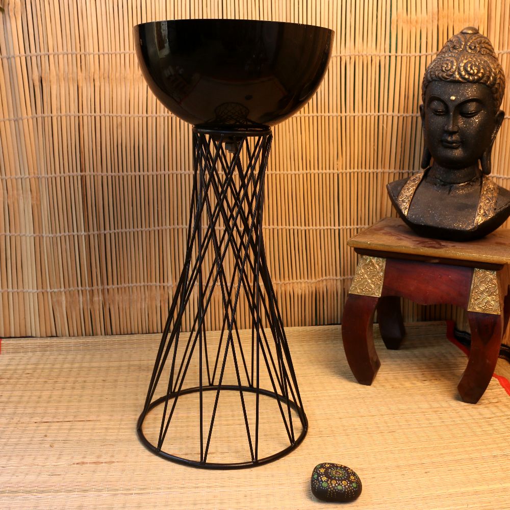 IRON POT STAND LARGE