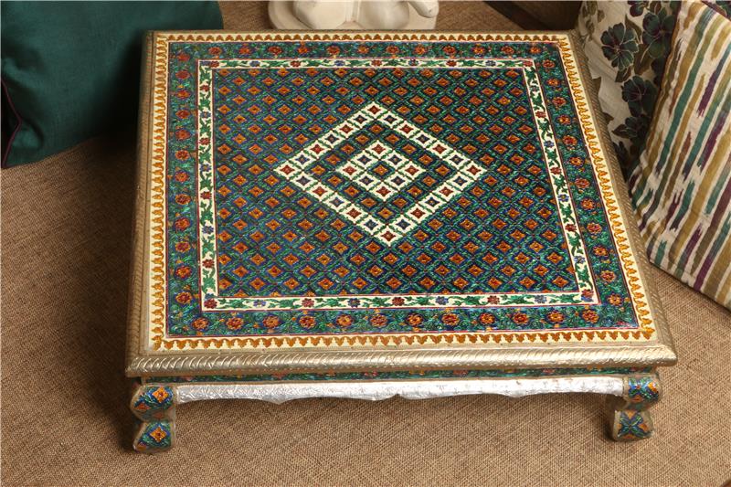 BLUE MEENA CHOWKI 18X18