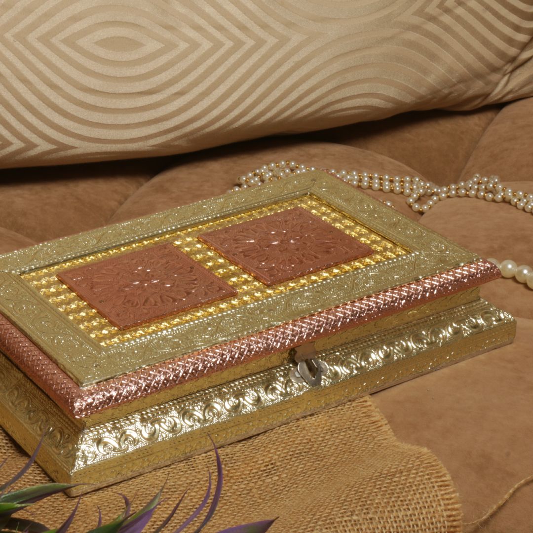 8X12  WOODEN REGZIN  DRY FRUIT BOX